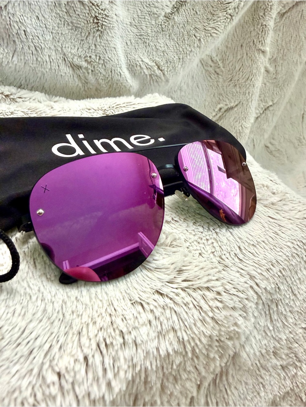 Dime Women's Aviator Purple Rimless Shield Sunglasses